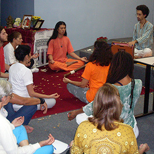 Class of Yoga of Sound on a yoga event in Rio